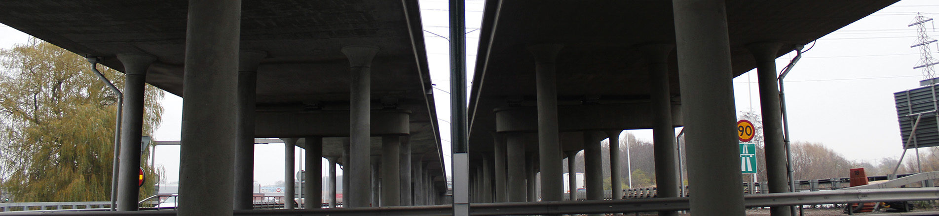Underpinning bridge